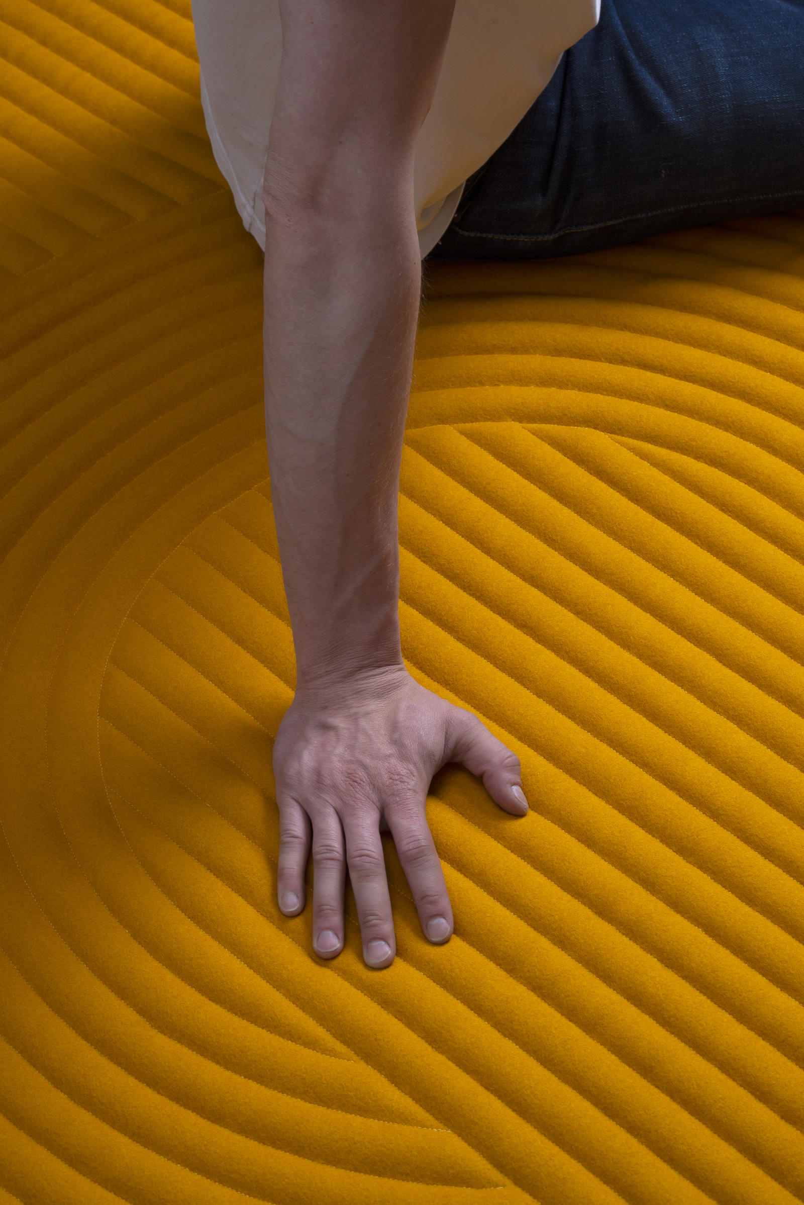 Ils inventent un tapis chauffant inspiré des maisons japonaises qui permet d’économiser de l’électricité