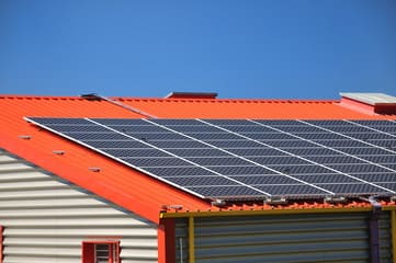 Quelles sont les différentes étapes à suivre pour l'installation de panneaux photovoltaïques ?