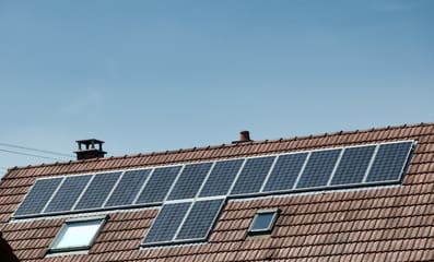 Y a-t-il des restrictions à connaître avant de bénéficier d'une aide ou d'une subvention pour l'installation de panneaux photovoltaïques ?